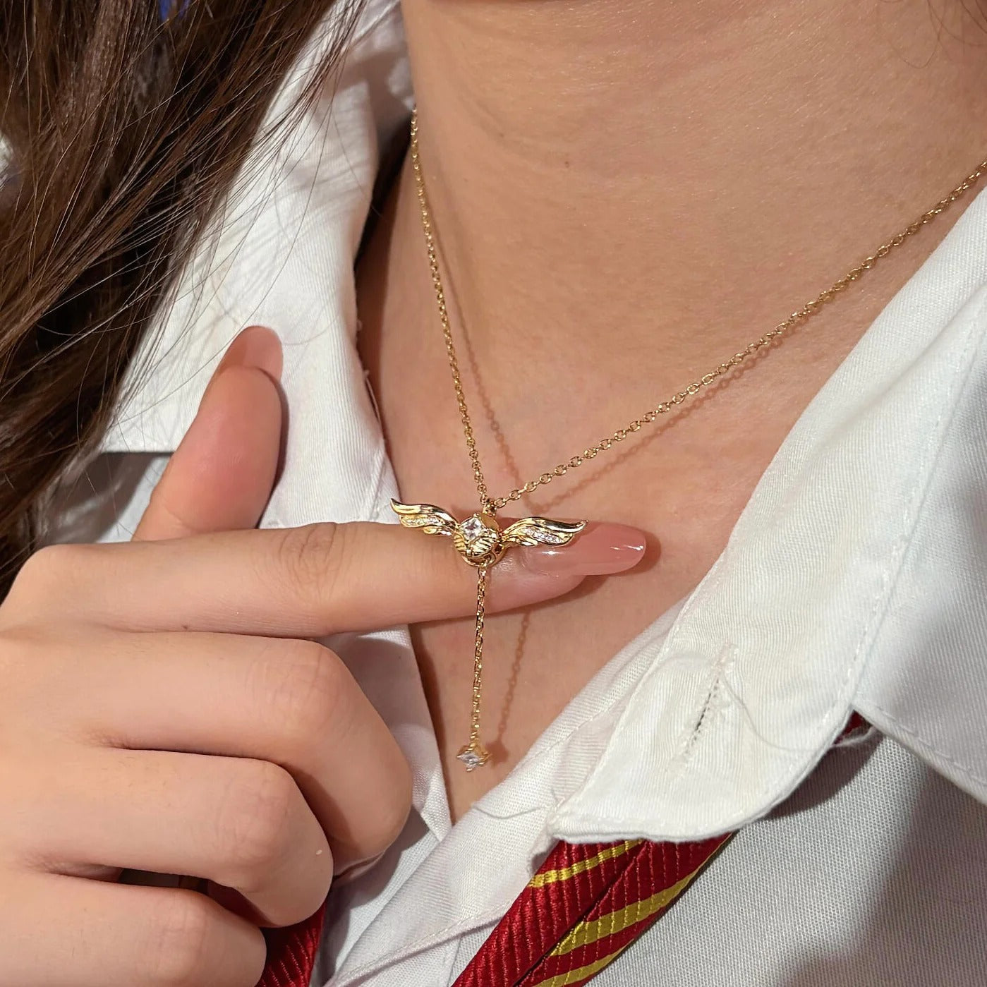 Naszyjnik Lariat ze Złotymi Skrzydłami